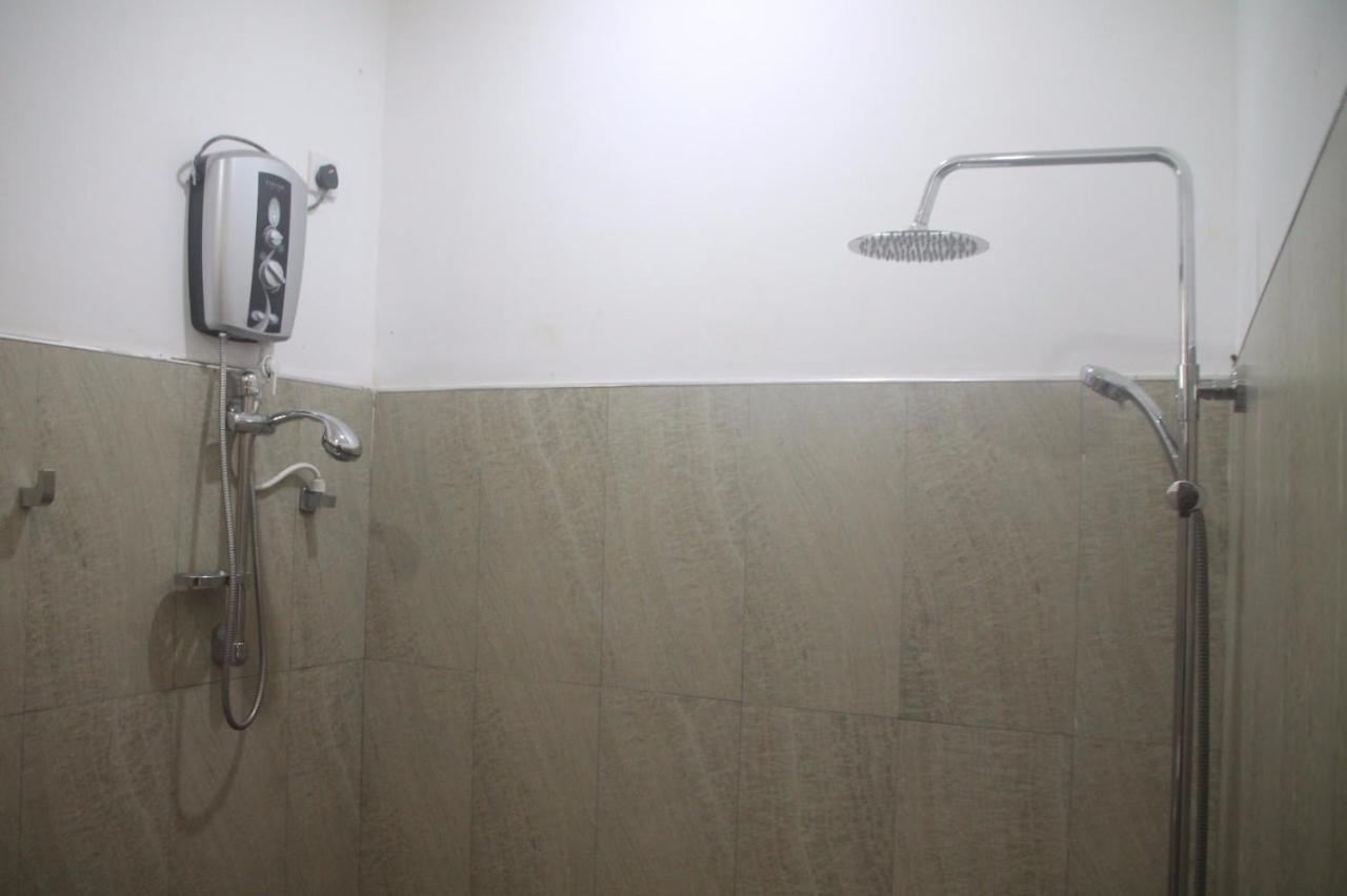 Isanka Lion Lodge Sigirija Zewnętrze zdjęcie